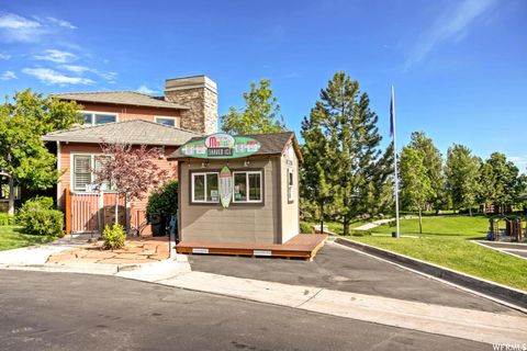 Tiny photo for 2189 E FAIR WINNS LN, Draper (UT Cnty), UT 84020 (MLS # 2154185)