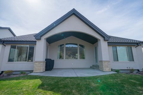 Tiny photo for 2189 E FAIR WINNS LN, Draper (UT Cnty), UT 84020 (MLS # 2154185)