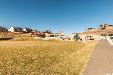 Tiny photo for 2189 E FAIR WINNS LN, Draper (UT Cnty), UT 84020 (MLS # 2154185)