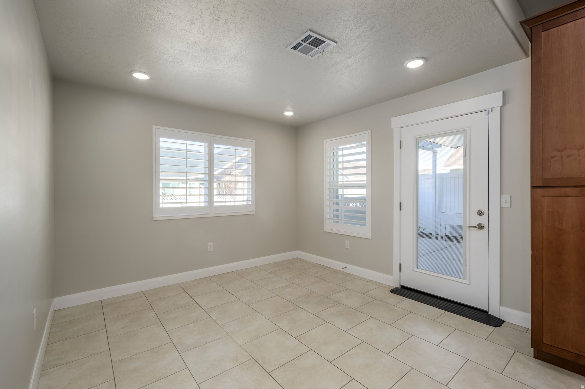 THE VILLAS AT WATERS EDGE - Residential