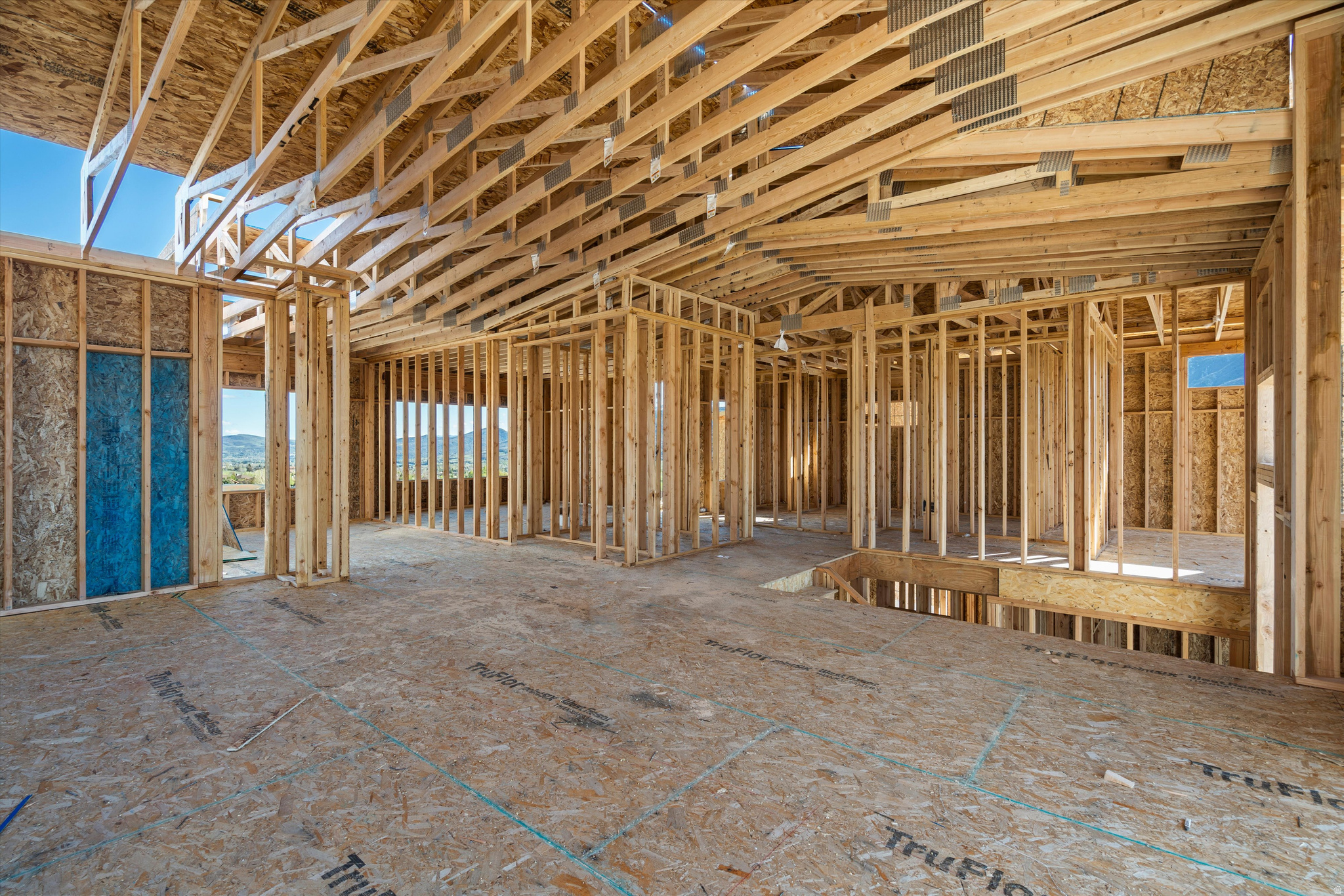 THE BRIDGES - Residential