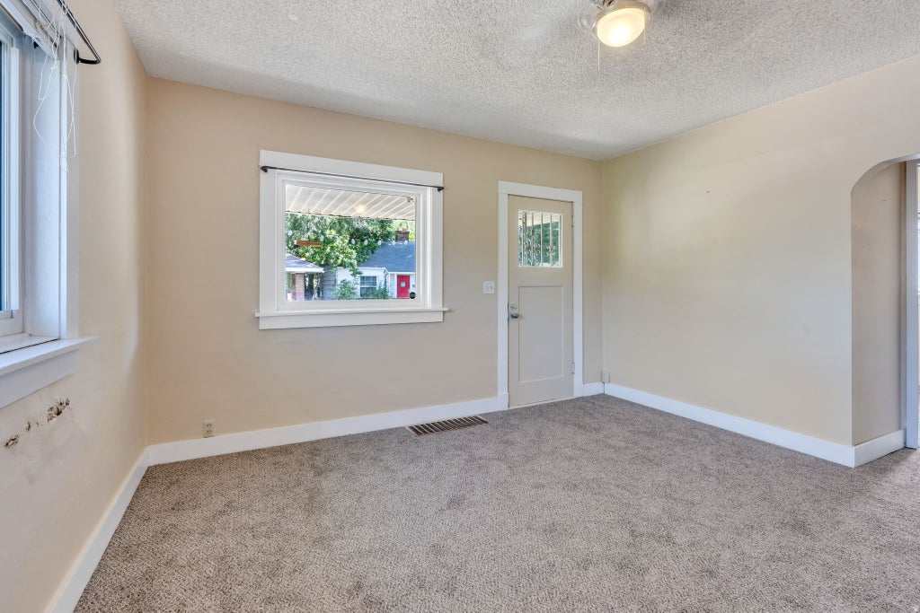 Photo of 823 KERSHAW ST, Ogden, UT 84403 (MLS # 2173337)