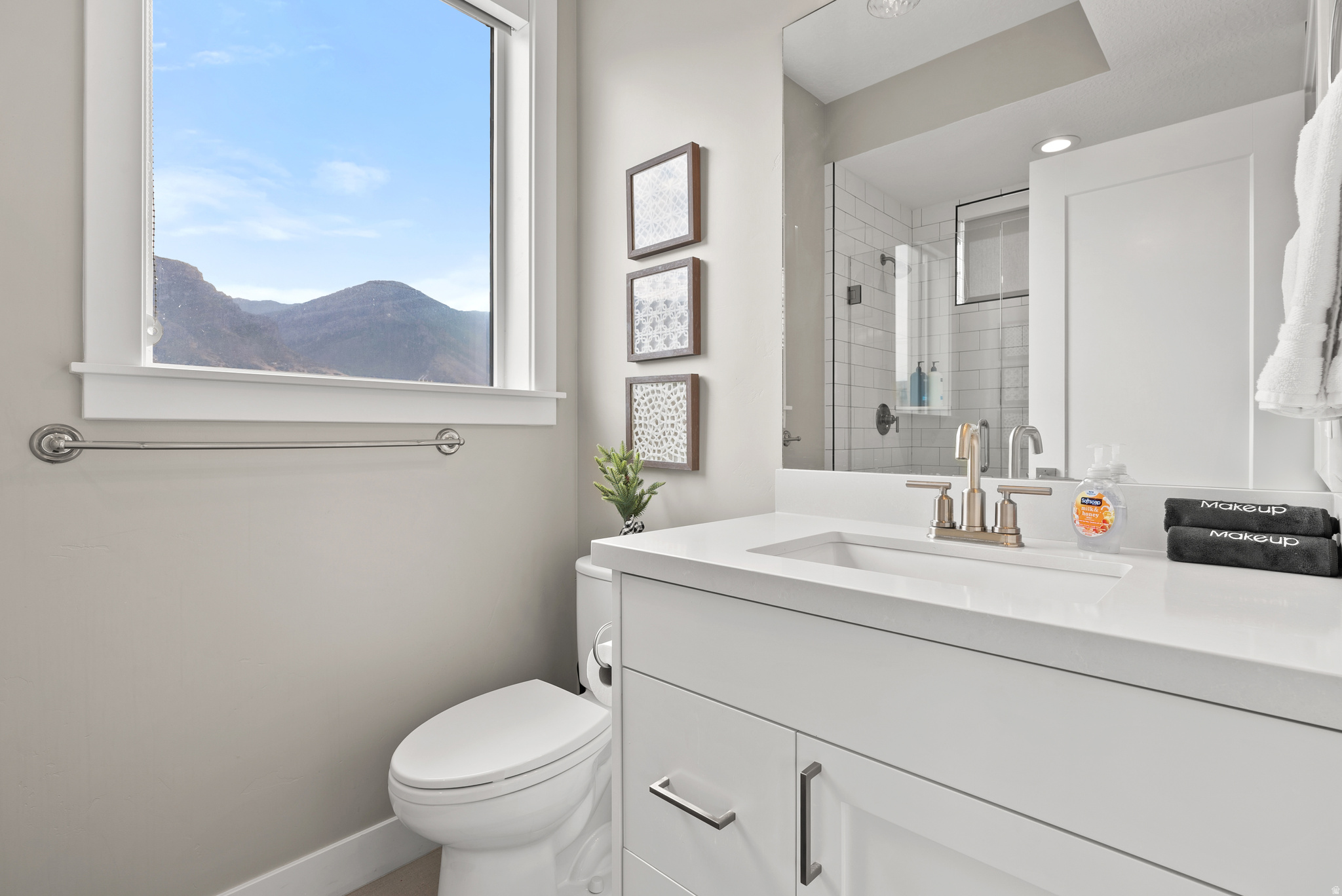 250 I STREET - Residential