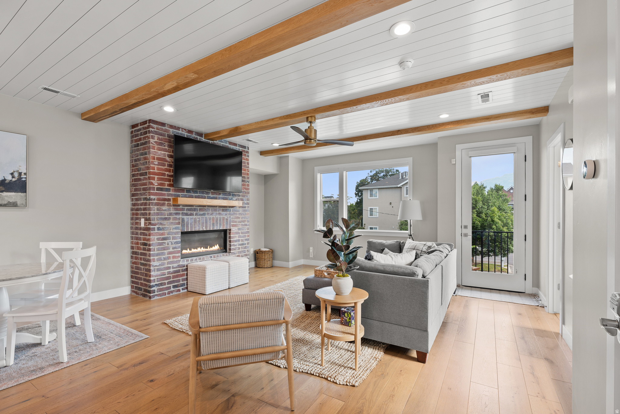 250 I STREET - Residential