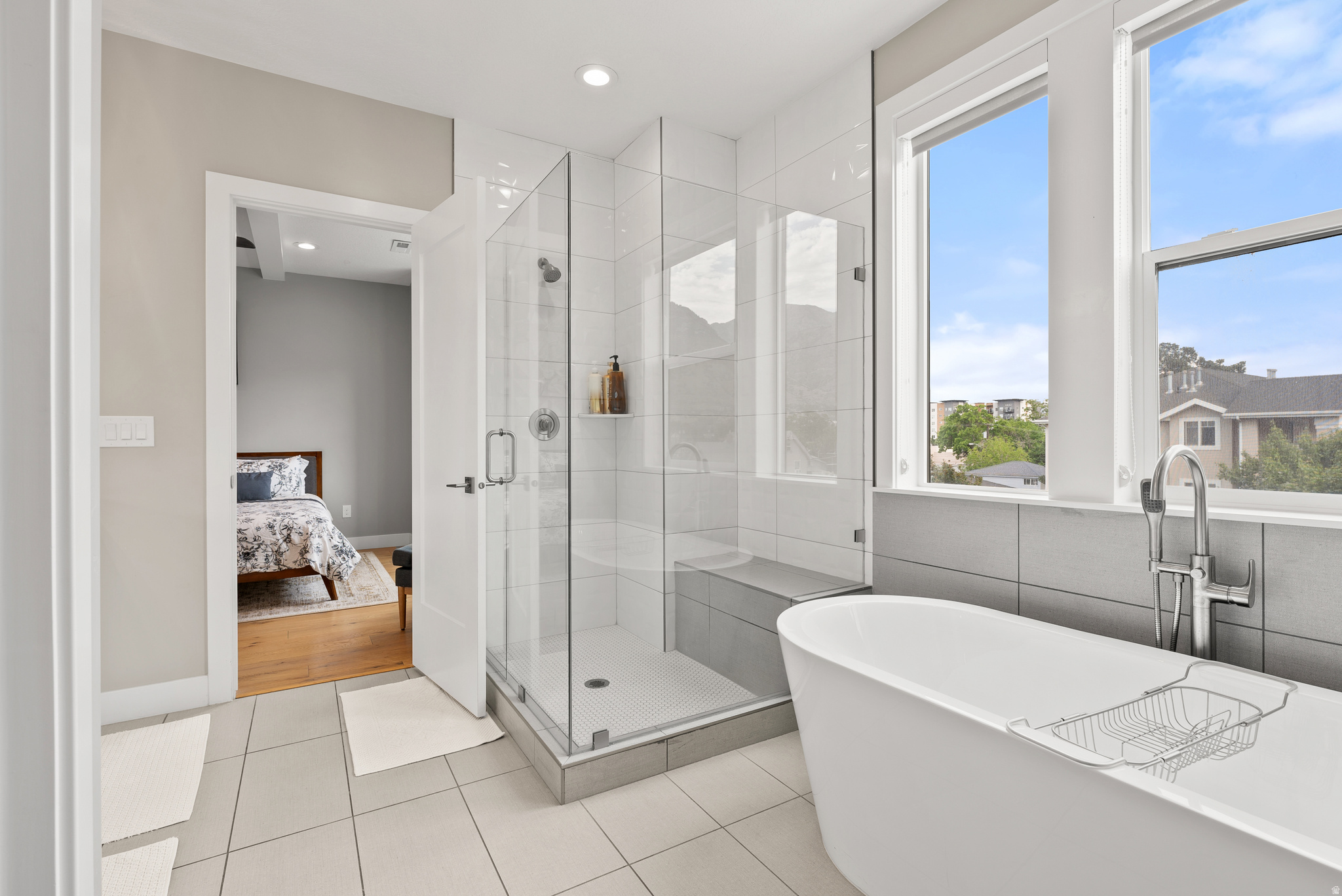 250 I STREET - Residential