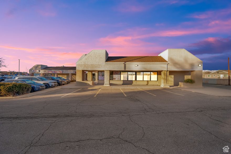 Perfect location for business! GREA TRAFFIC, affordable rent. Motivated seller