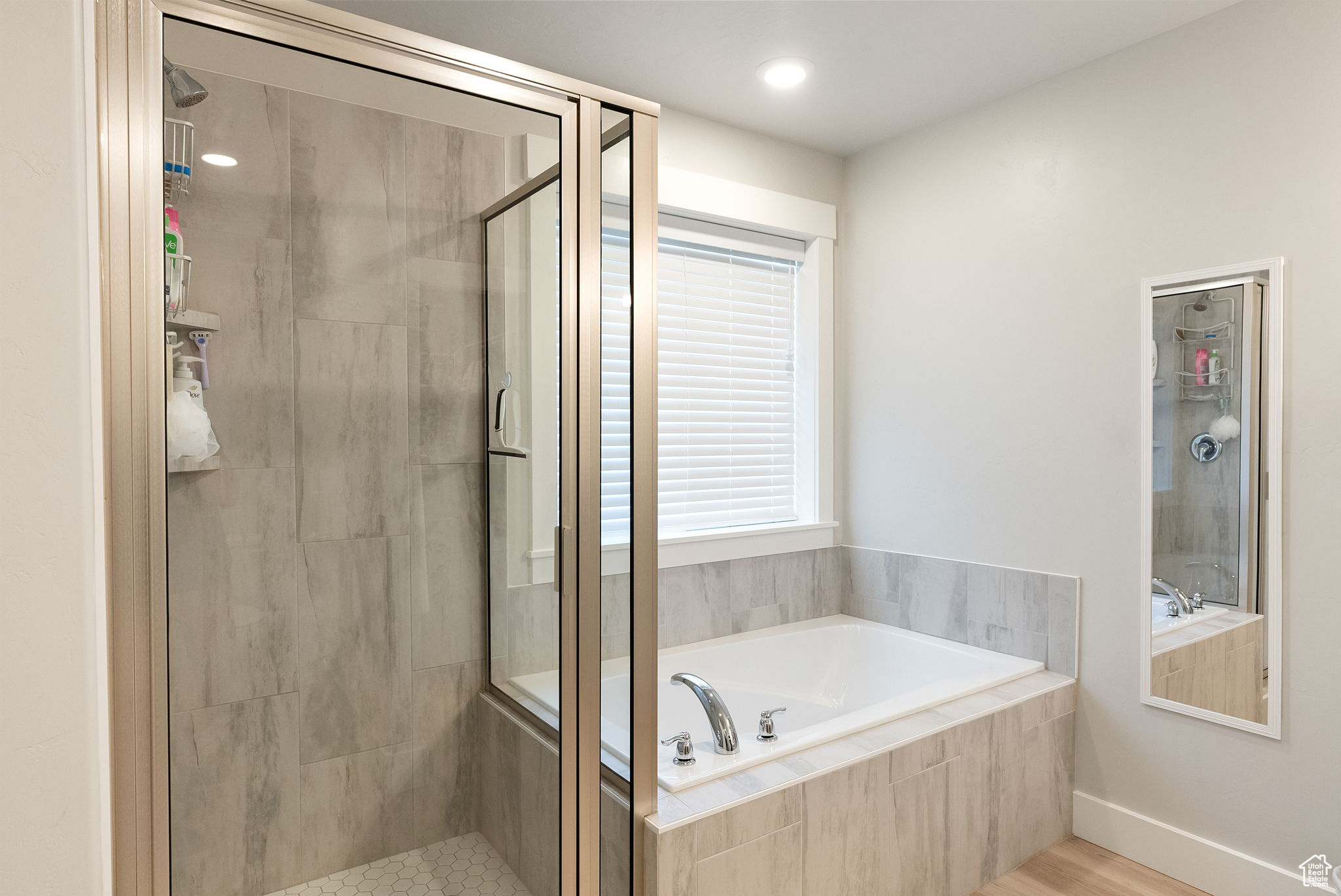 NORTH CREEK - Residential