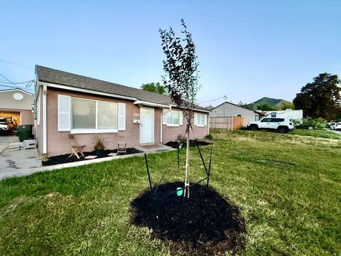 Homes For Sale - 289 S 320<br/> Tooele County, Tooele, UT 84074