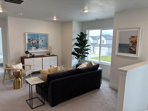 Tiny photo for 77 S LUNAR WAY #385, Mapleton, UT 84664 (MLS # 2127194)