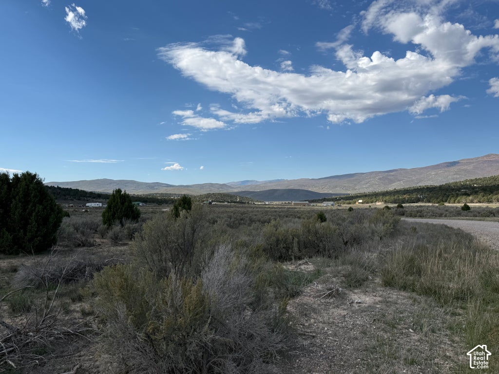 Photo of 27 N MOUNTAIN HOLLOW DR E #27, Fairview, UT 84629 (MLS # 2190021)