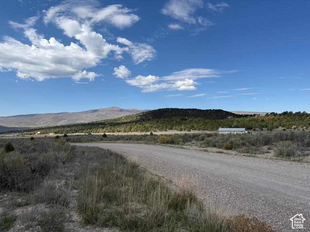 Photo of 27 N MOUNTAIN HOLLOW DR E #27, Fairview, UT 84629 (MLS # 2190021)