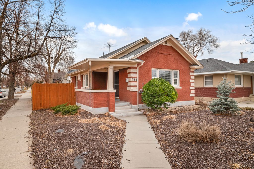 Photo of 586 E BROWNING AVE, Salt Lake City, UT 84105 (MLS # 2136781)