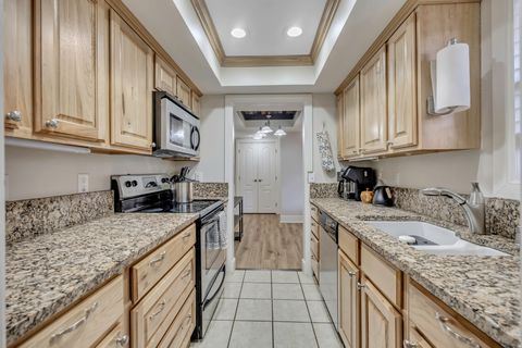 Tiny photo for 6859 S COUNTRYWOODS CIR #E17, Cottonwood Heights, UT 84047 (MLS # 2135050)