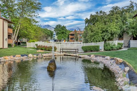 Tiny photo for 6859 S COUNTRYWOODS CIR #E17, Cottonwood Heights, UT 84047 (MLS # 2135050)