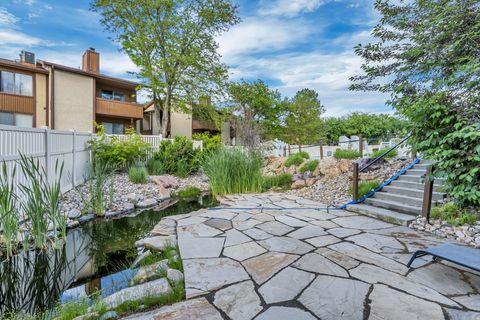 Tiny photo for 6859 S COUNTRYWOODS CIR #E17, Cottonwood Heights, UT 84047 (MLS # 2135050)