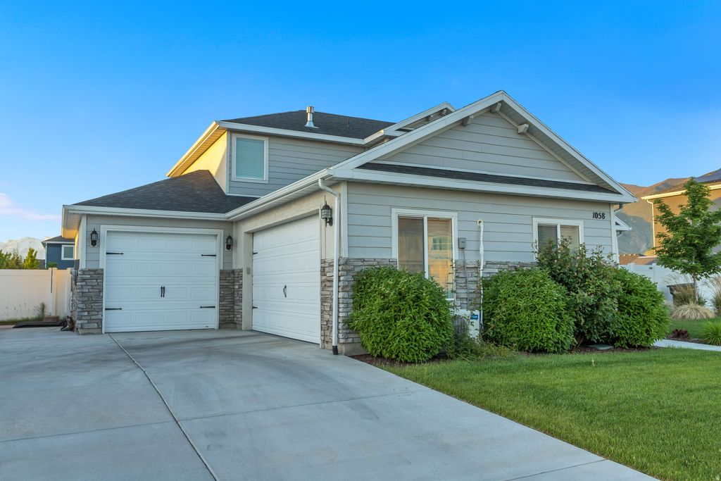 Photo of 1058 W 1150 S, Springville, UT 84663 (MLS # 2130191)
