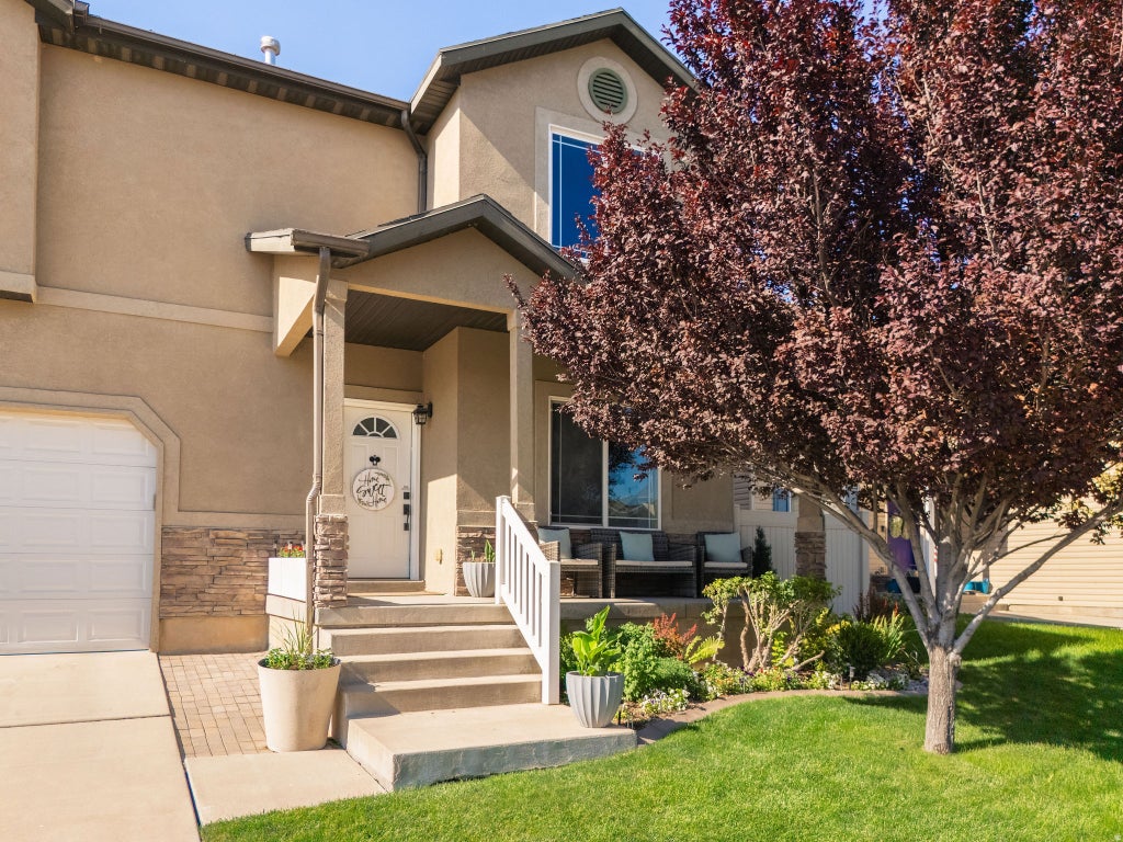 Photo of 2309 E HITCHING POST DR, Eagle Mountain, UT 84005 (MLS # 2171881)
