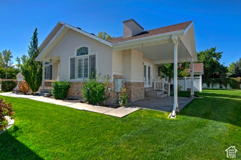 Tiny photo for 235 E COUNTRY HAVEN LN #8, Grantsville, UT 84029 (MLS # 2190345)