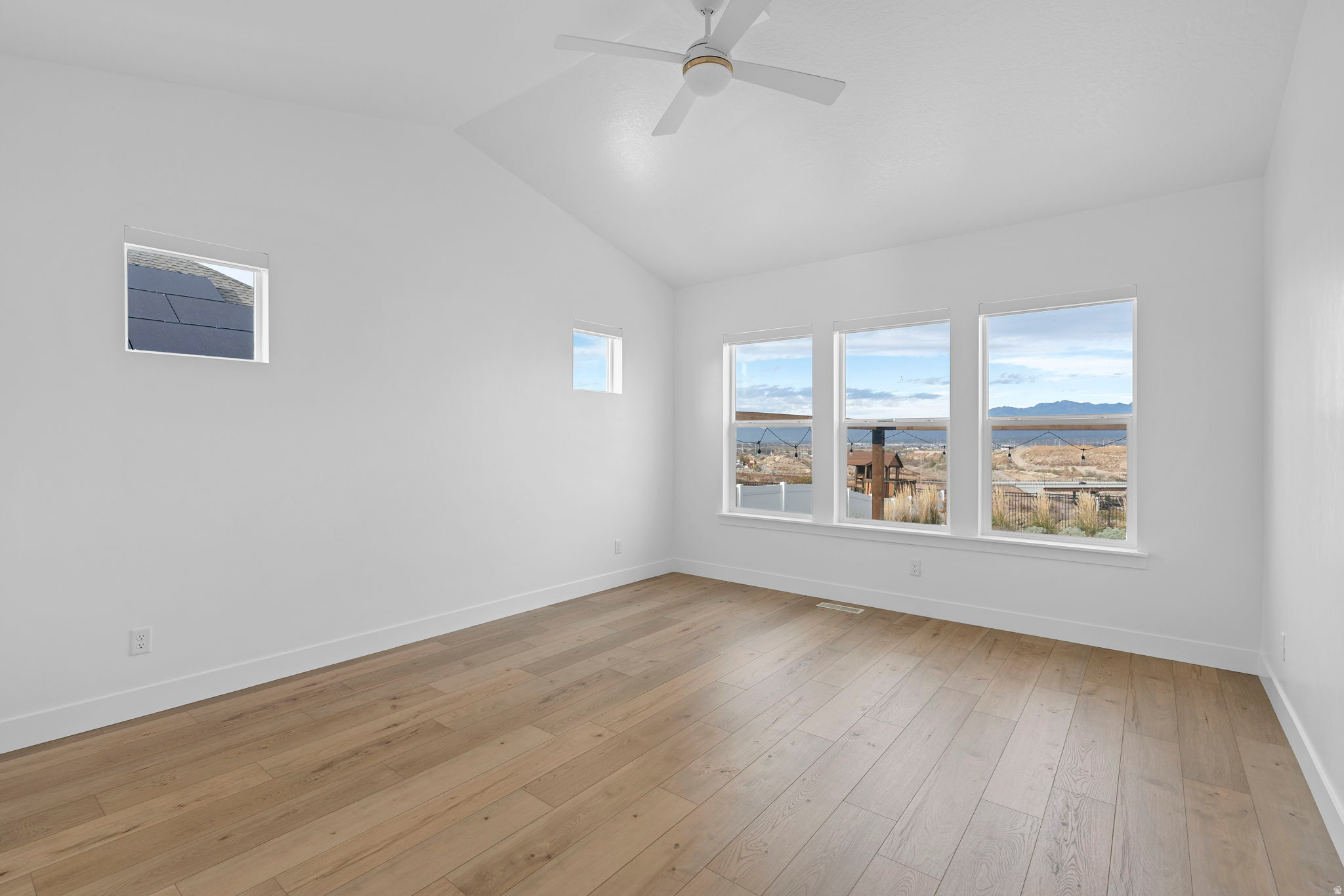 BRINGHURST - Residential Lease