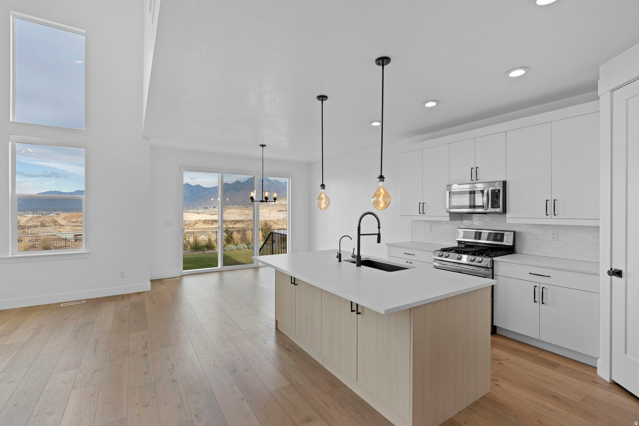 BRINGHURST - Residential Lease