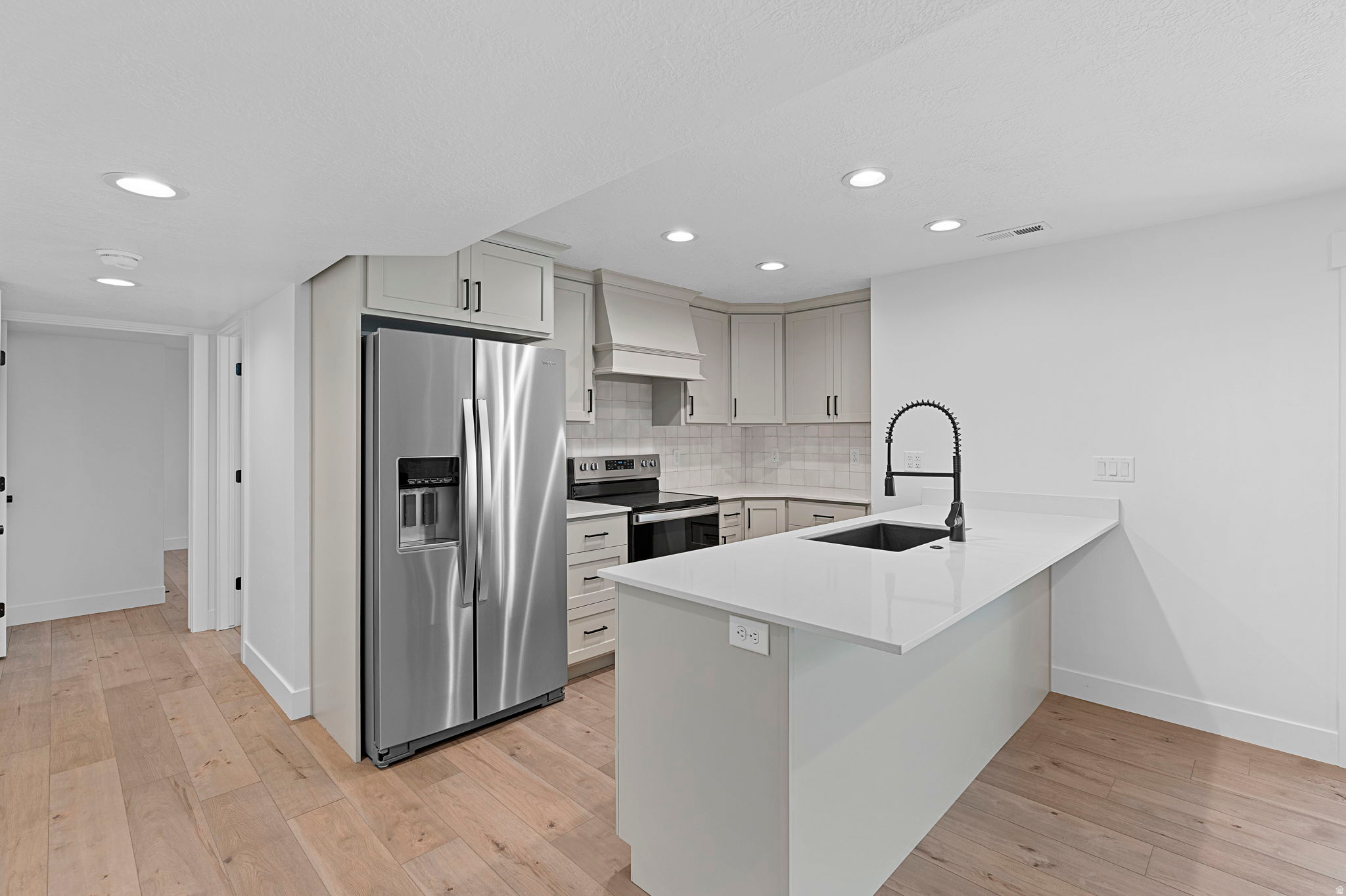 BRINGHURST - Residential Lease