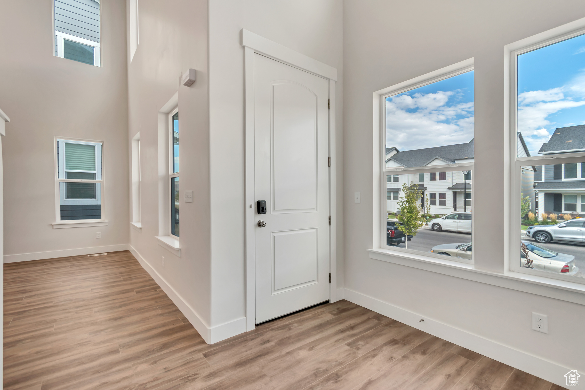 WILLOW POINT - Residential