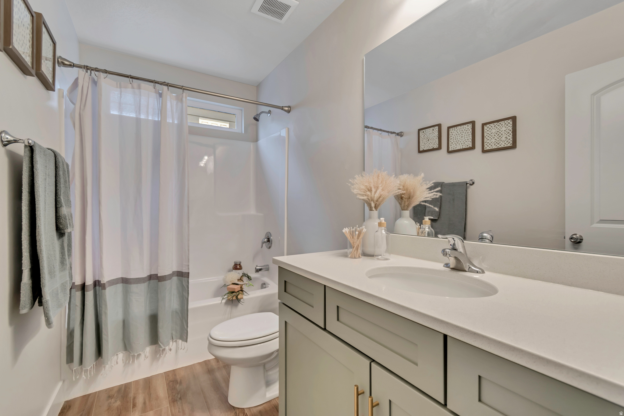 WILLOW POINT - Residential