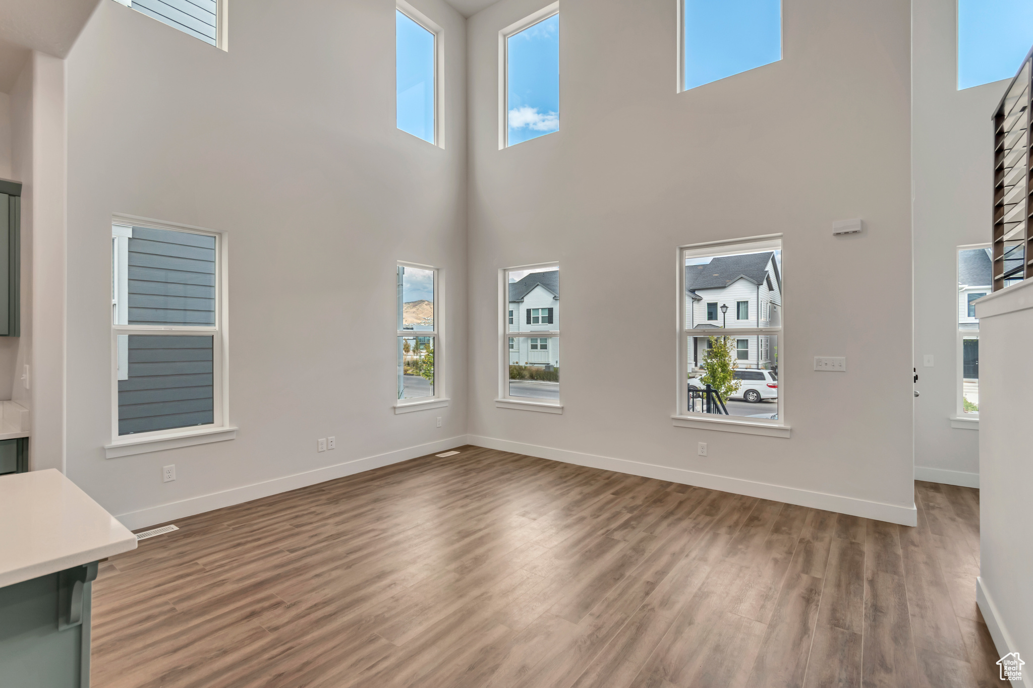 WILLOW POINT - Residential