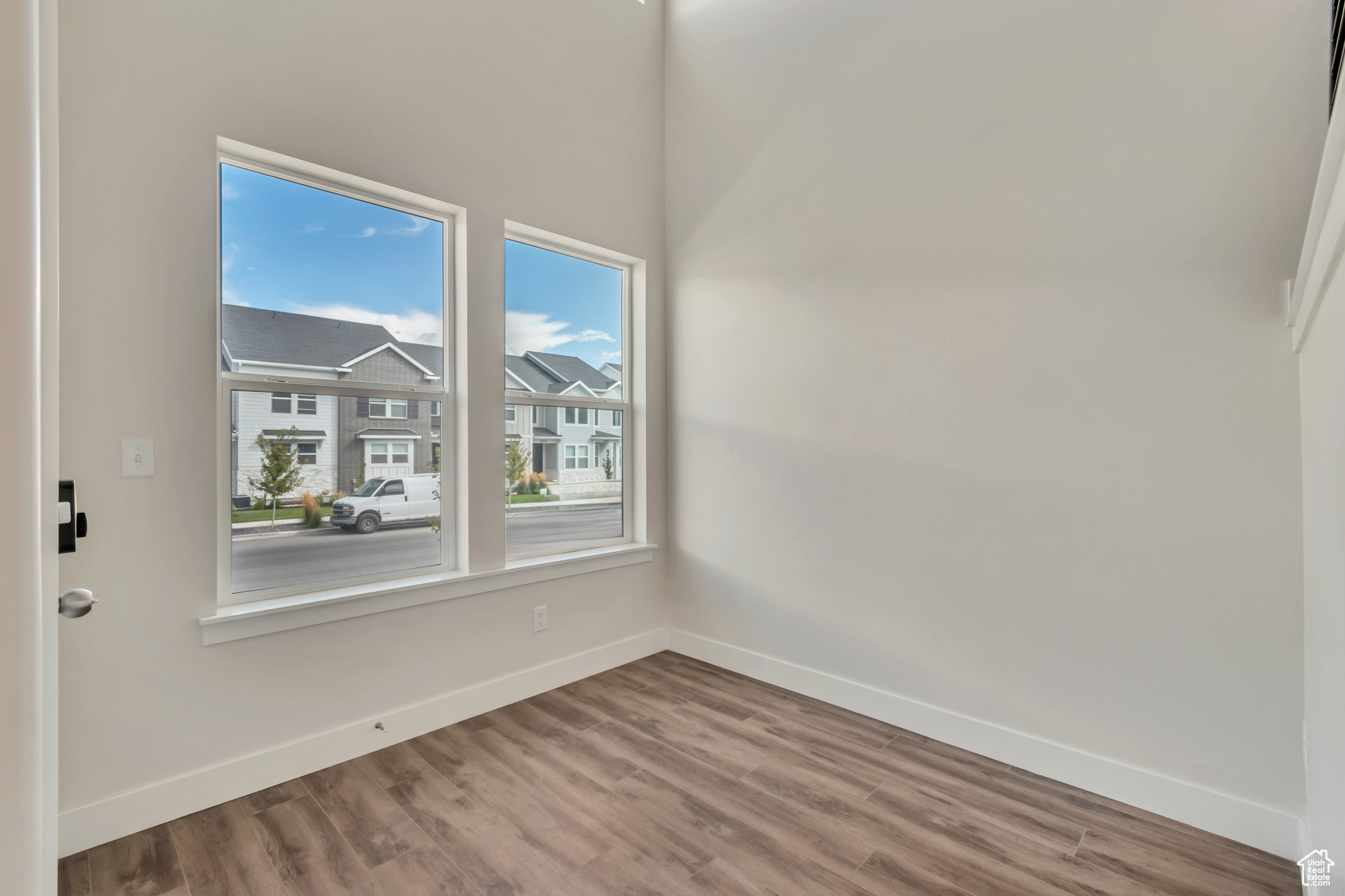 WILLOW POINT - Residential