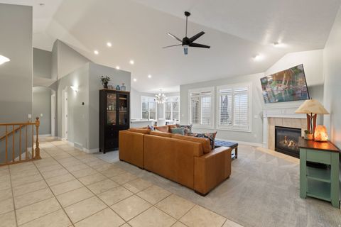 Tiny photo for 4488 SUMMERWOOD DR, Bountiful, UT 84010 (MLS # 2140859)