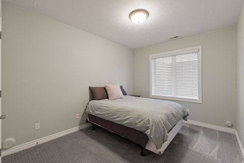 Tiny photo for 4488 SUMMERWOOD DR, Bountiful, UT 84010 (MLS # 2140859)