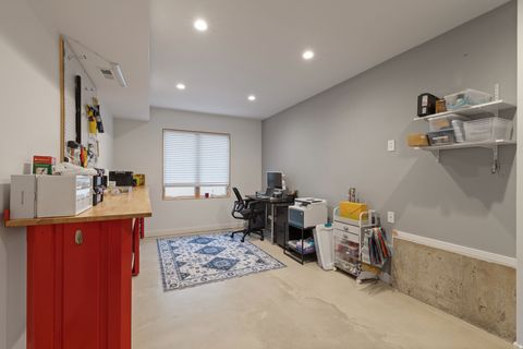 Tiny photo for 4488 SUMMERWOOD DR, Bountiful, UT 84010 (MLS # 2140859)