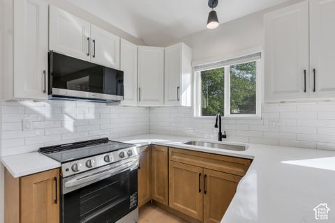 Tiny photo for 3849 S CILMA PL, West Valley City, UT 84128 (MLS # 2190371)