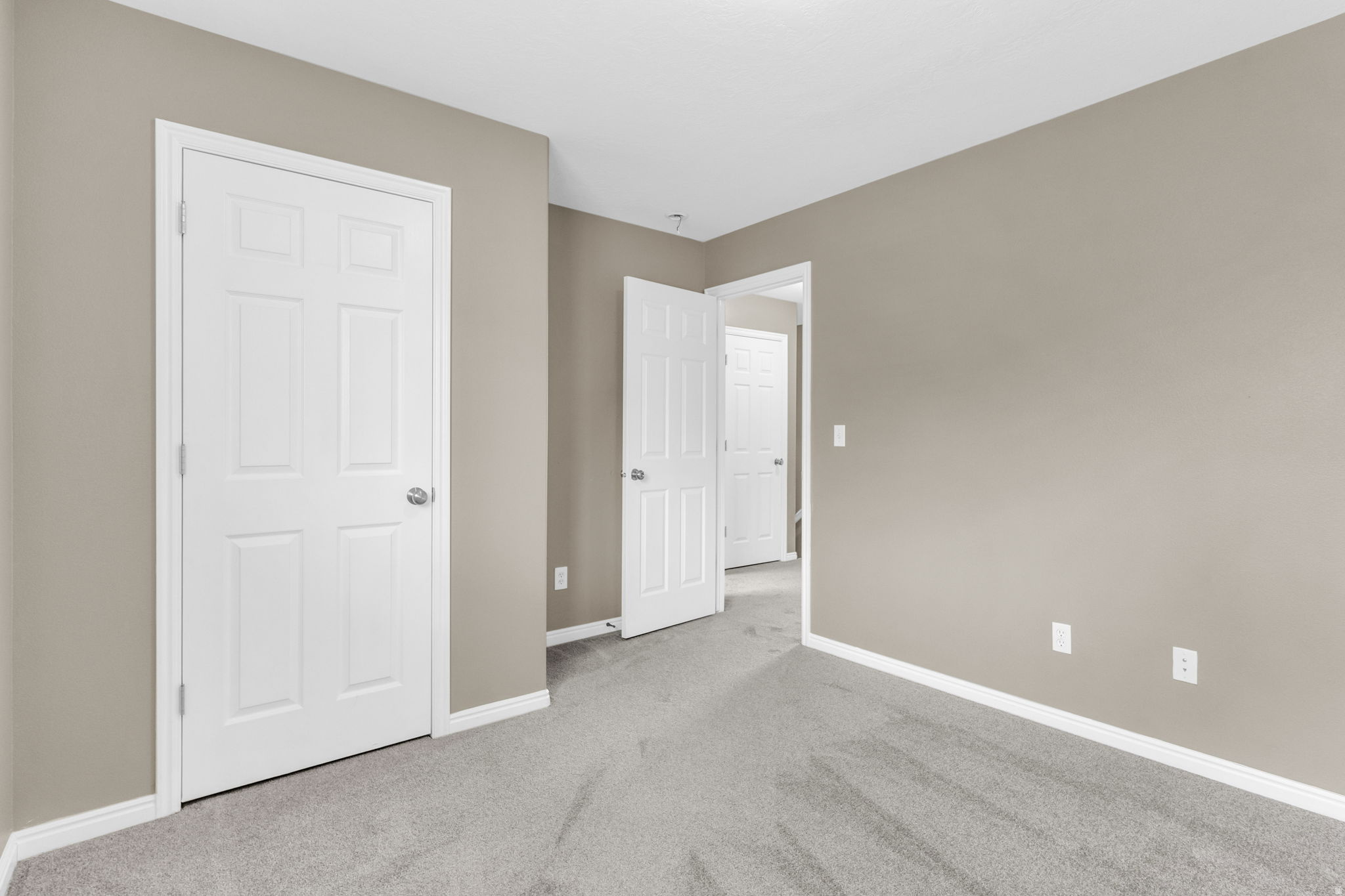 GATEWAY VILLAGE - Residential
