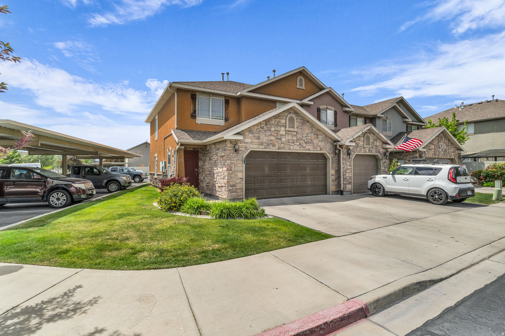 GATEWAY VILLAGE - Residential