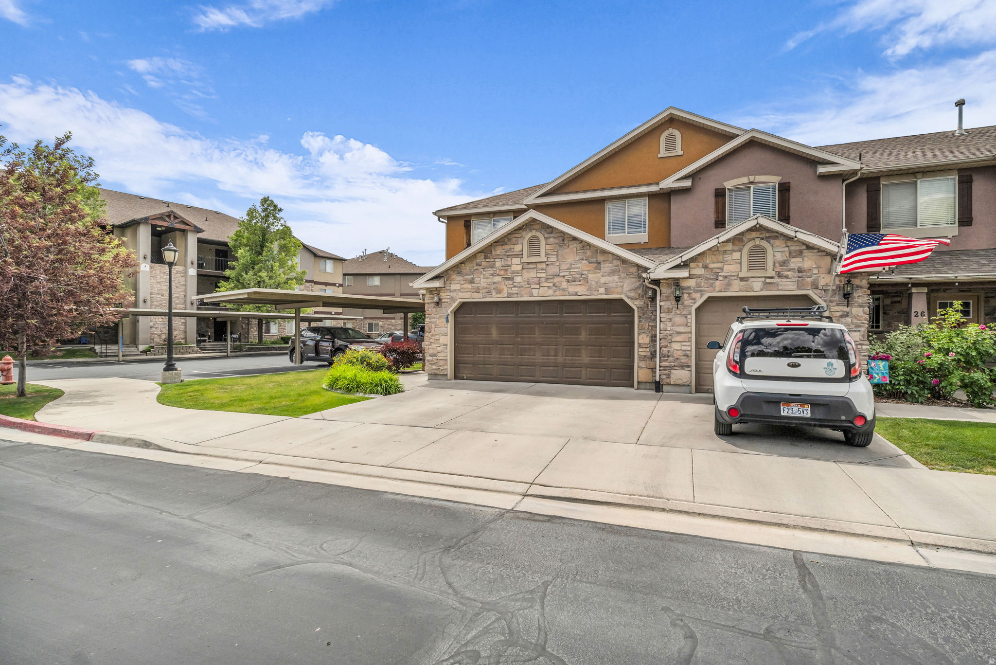 GATEWAY VILLAGE - Residential