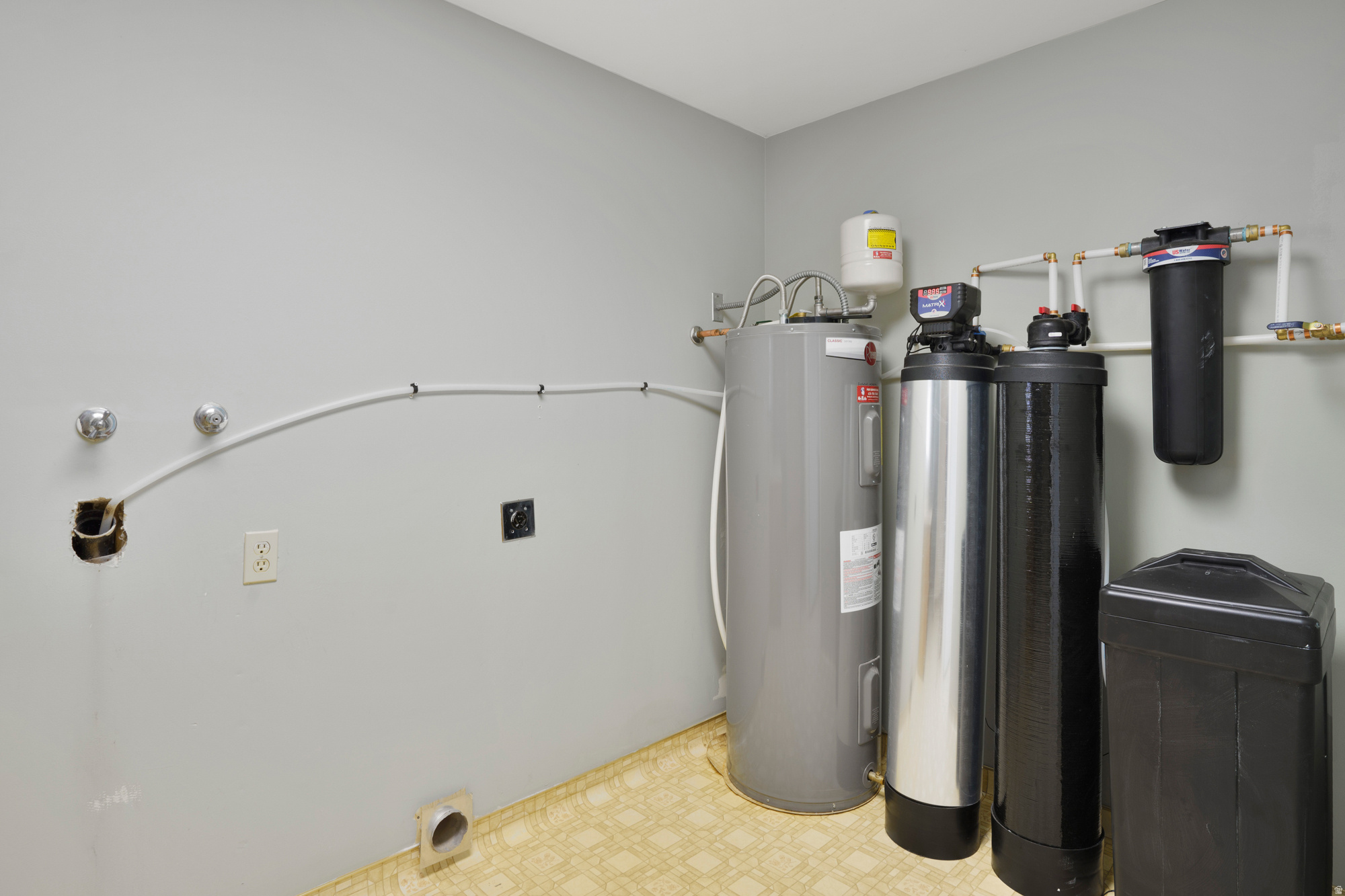 ROCKVILLE TOWN BLK 10 - Residential