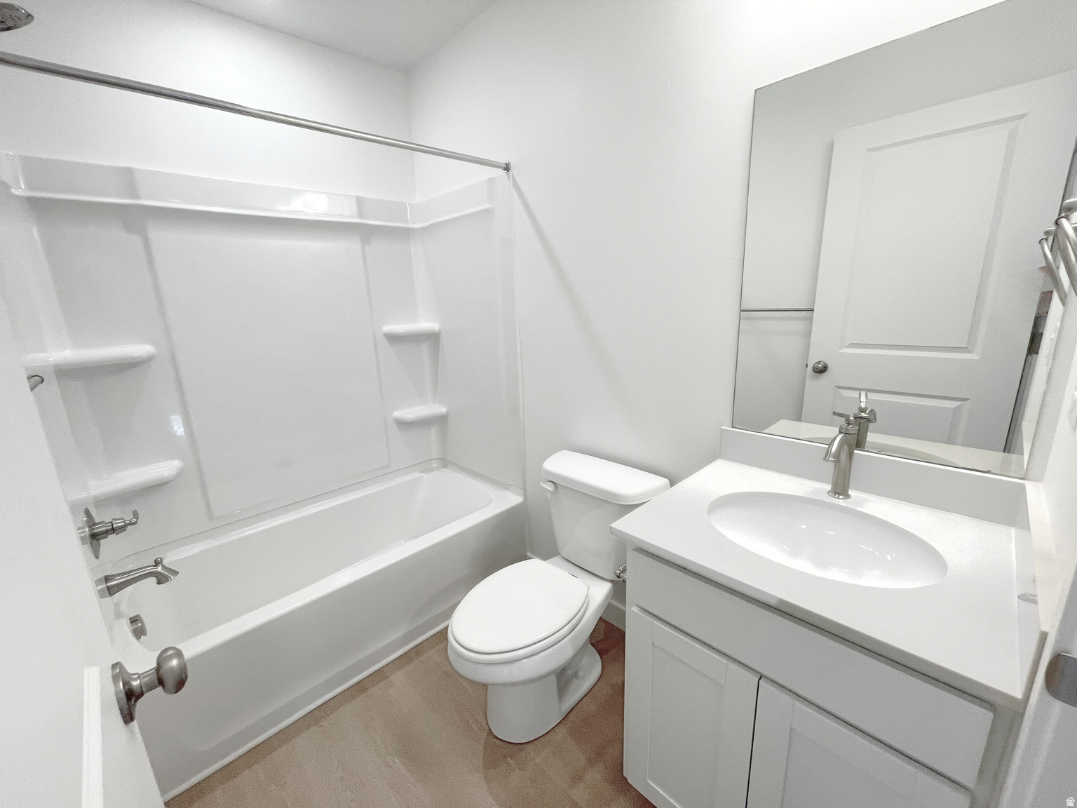 BEACON POINTE - Residential