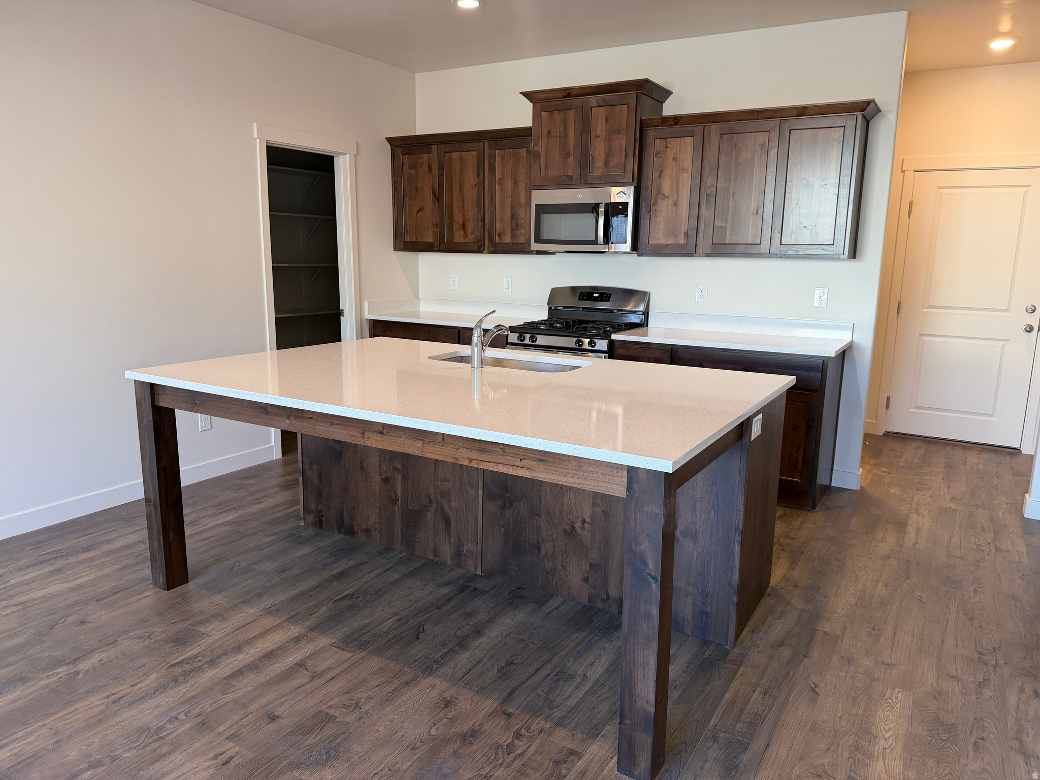 RIVER RUN - Residential