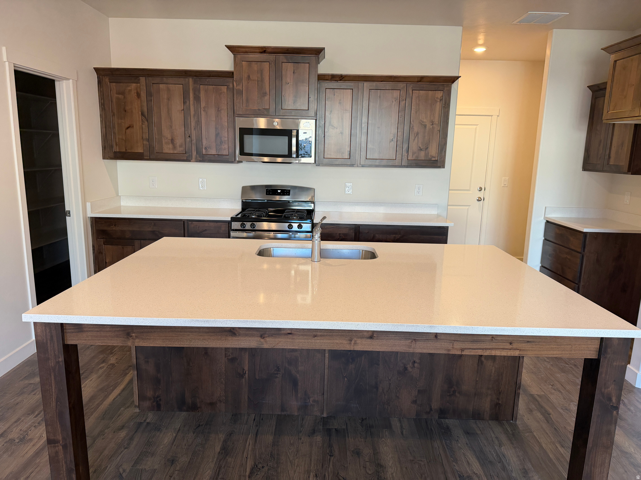 RIVER RUN - Residential