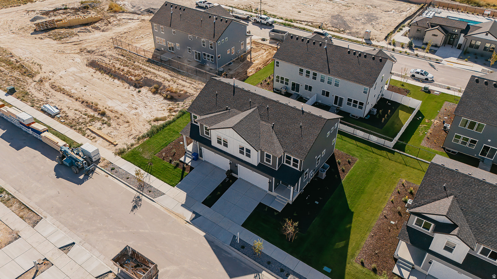 EAGLE HEIGHTS - Residential