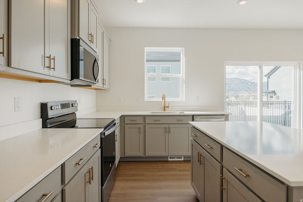 Photo of 3611 N OAK BLVD #333, Eagle Mountain, UT 84005 (MLS # 2124544)