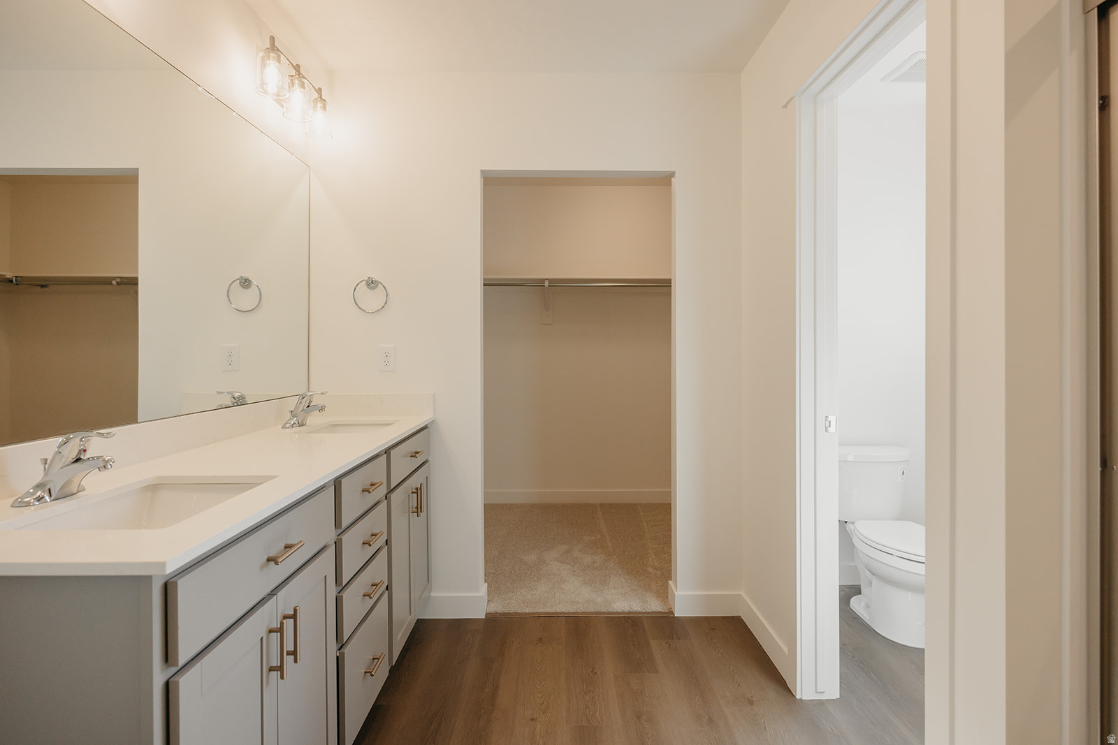 EAGLE HEIGHTS - Residential