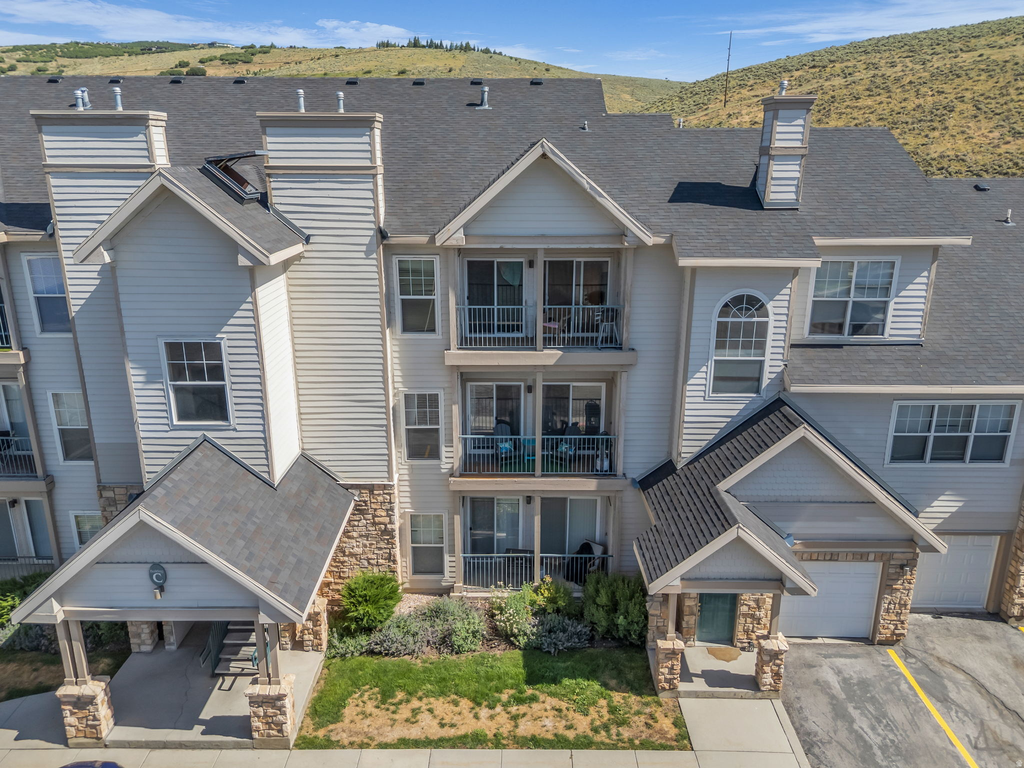 CANYON CREEK CONDO - Residential