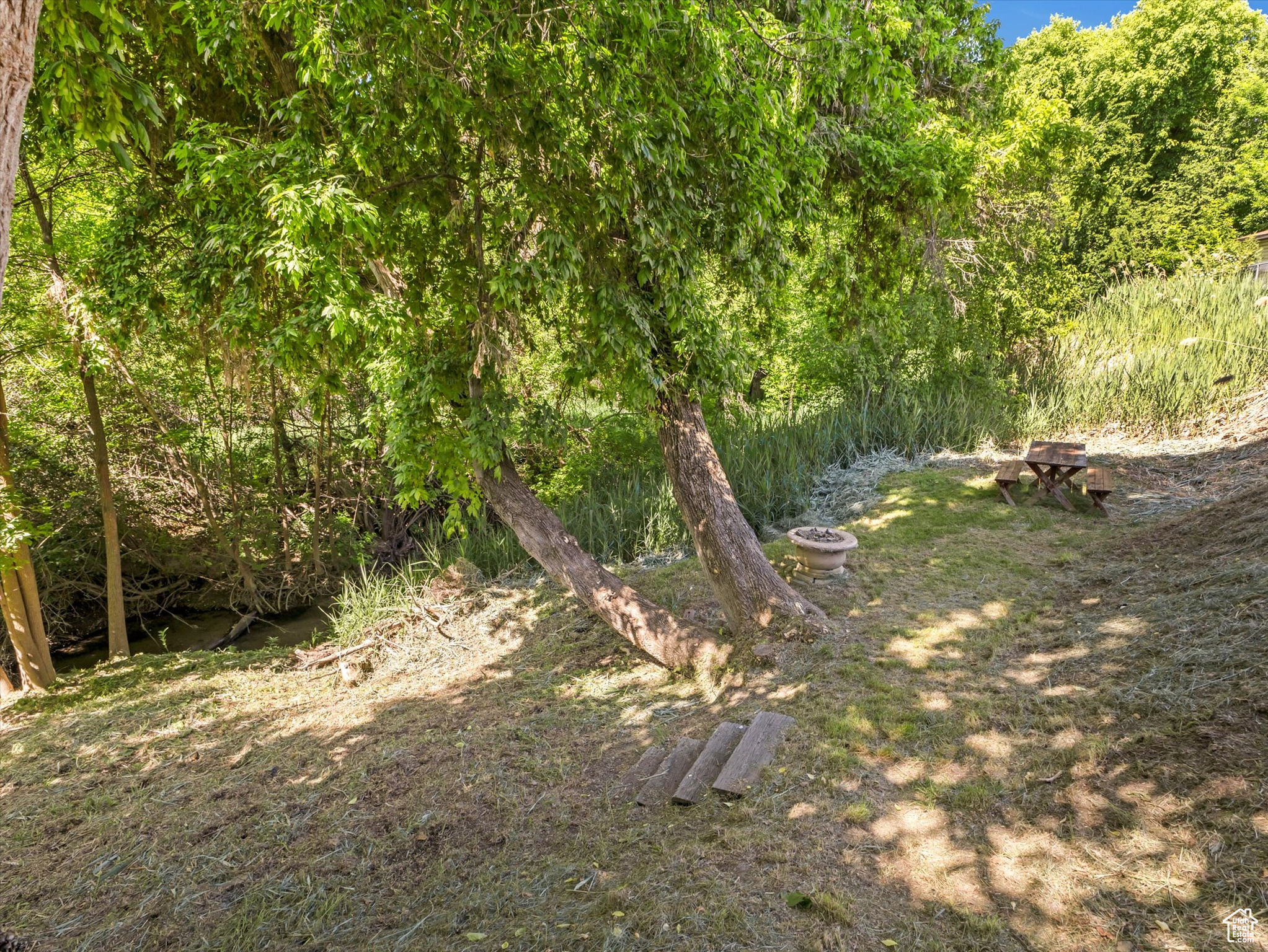 EAST LAYTON HILLS - Residential