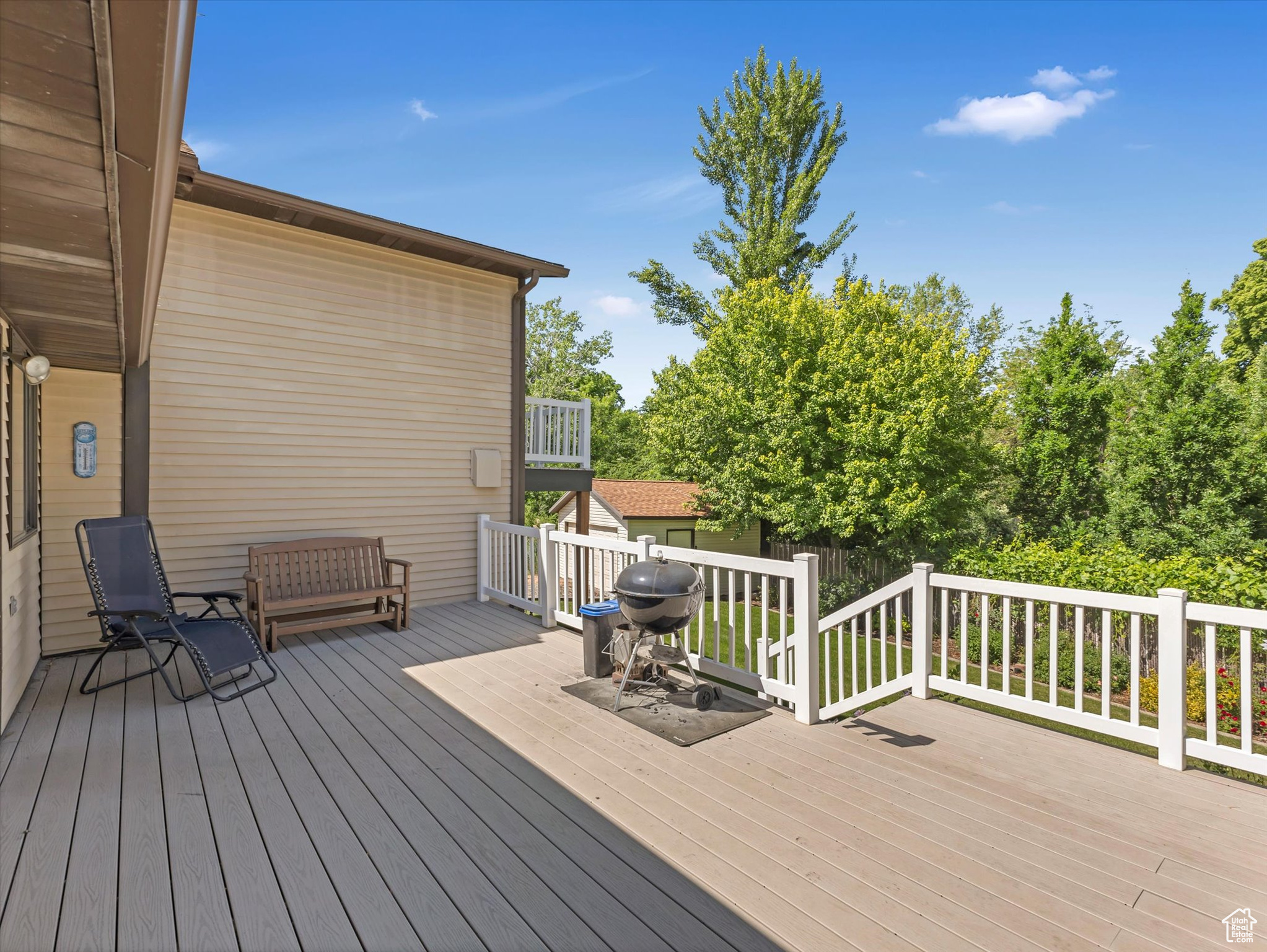 EAST LAYTON HILLS - Residential