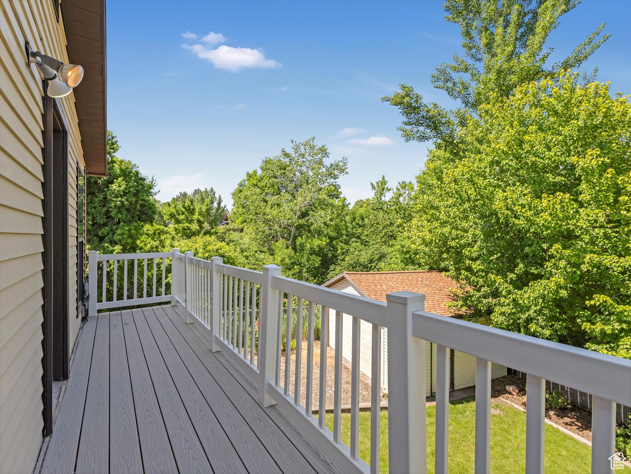 EAST LAYTON HILLS - Residential