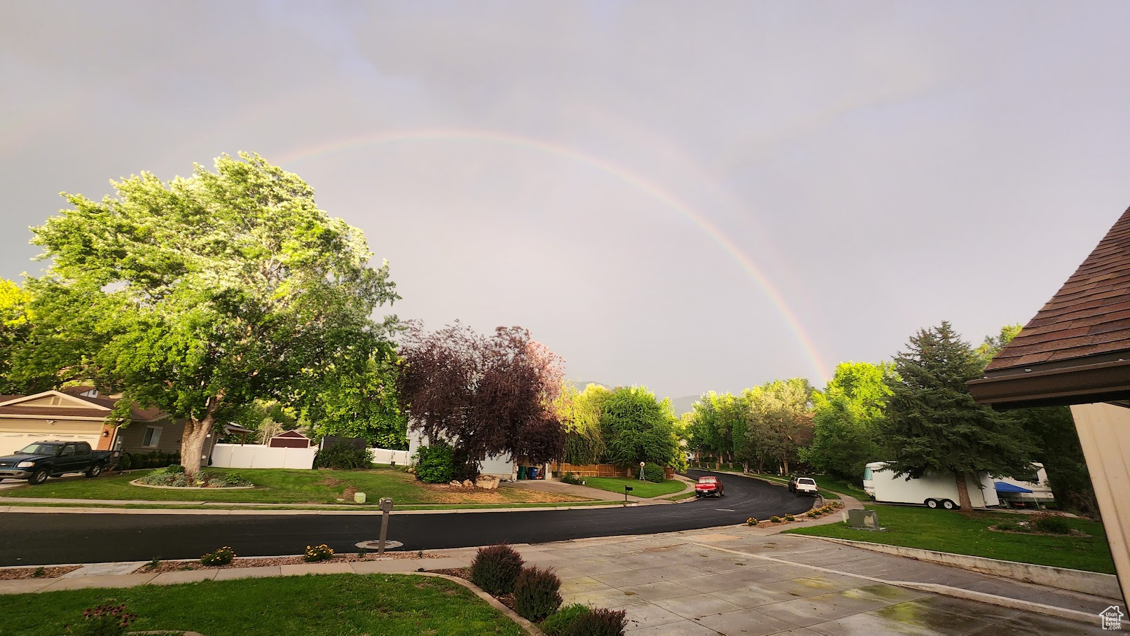 EAST LAYTON HILLS - Residential