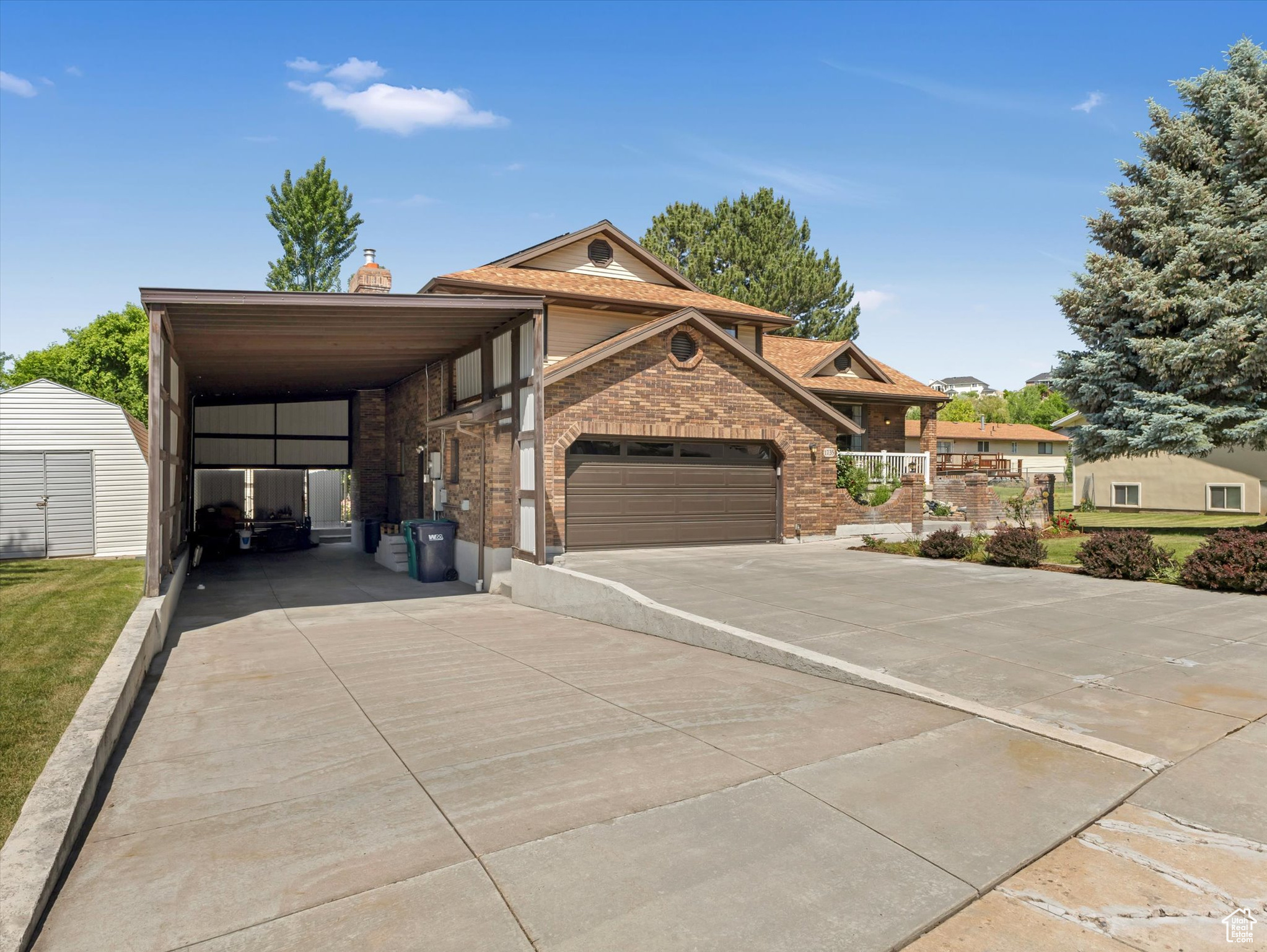 EAST LAYTON HILLS - Residential