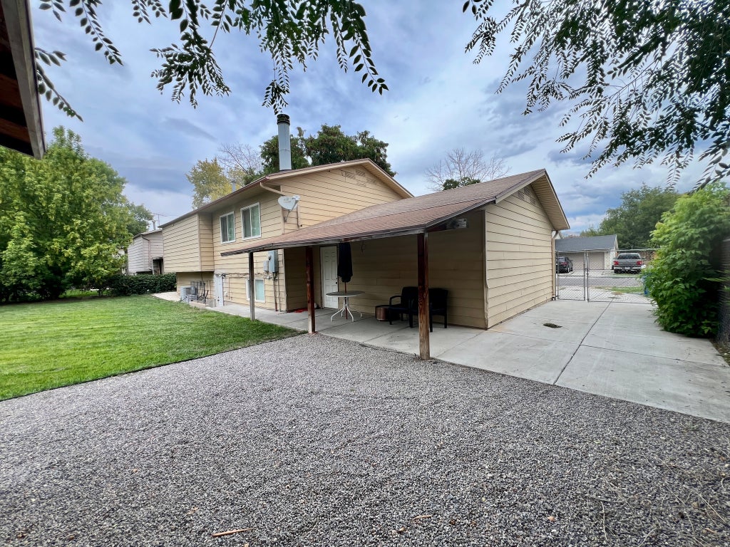 Photo of 565 N PAMELA WAY W, Salt Lake City, UT 84116 (MLS # 2181945)
